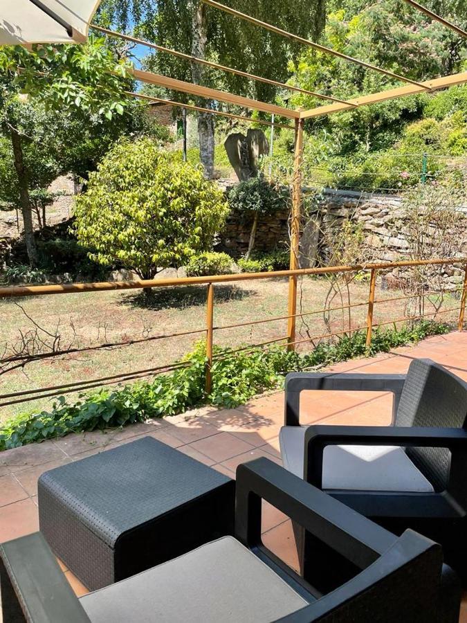 Aldea Couso Rural Hotel Sarreaus Exterior photo