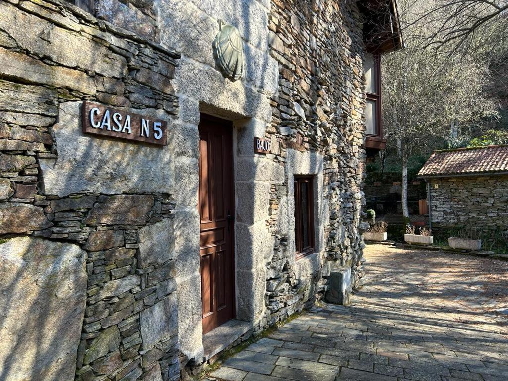 Aldea Couso Rural Hotel Sarreaus Exterior photo